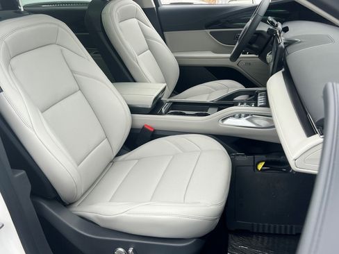 New 2026 Lincoln Nautilus Premier w/ Equipment Group 102A image 8