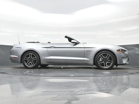 Used 2022 Ford Mustang GT Premium w/ Equipment Group 401A RWD image 31