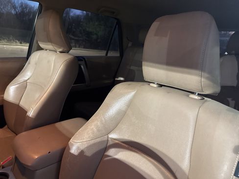 Used 2013 Toyota 4Runner SR5 image 17