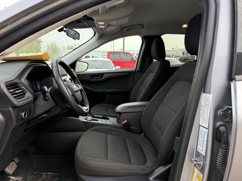 Used 2024 Ford Escape Active AWD/4WD image 9