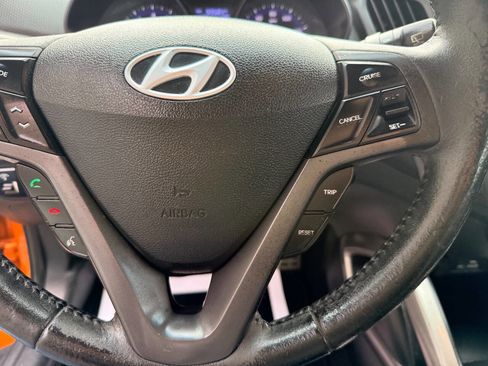 Used 2013 Hyundai Veloster Turbo image 21