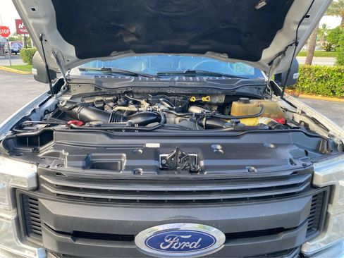 Used 2017 Ford F450 XL w/ Power Equipment Group RWD image 11