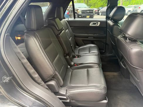 Used 2014 Ford Explorer Sport w/ Equipment Group 401A AWD/4WD image 16