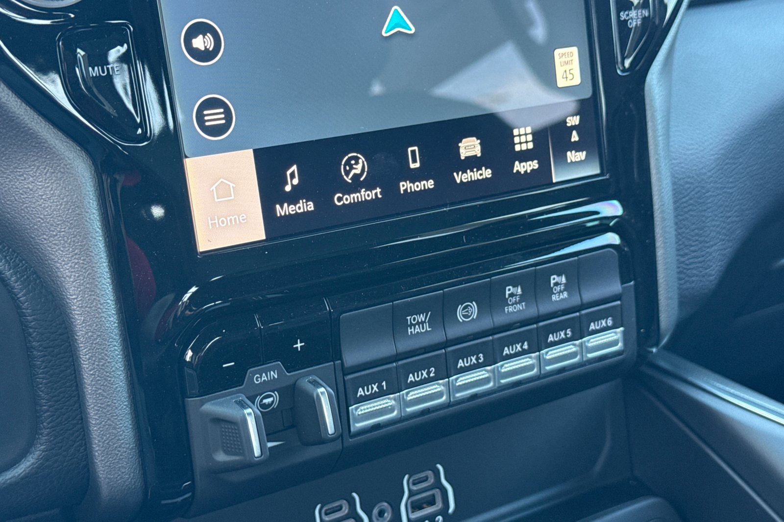 New 2026 RAM 3500 Big Horn AWD/4WD image 23
