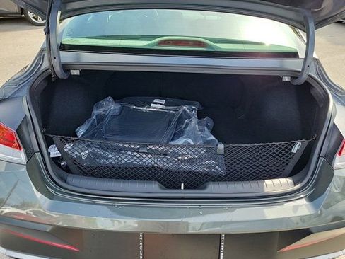 New 2025 Hyundai Elantra SEL FWD image 7