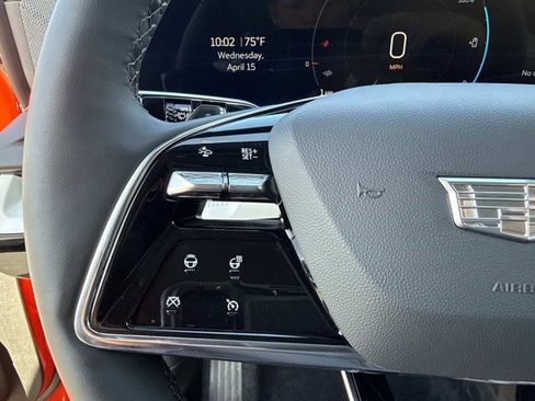 Certified 2025 Cadillac Optiq Sport 1 AWD/4WD image 29
