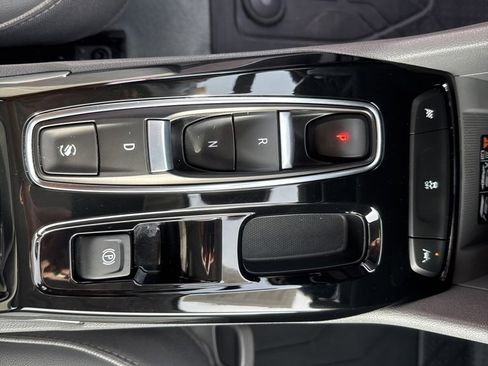 Used 2023 Chevrolet Bolt EUV Premier w/ Sun & Sound Package image 34