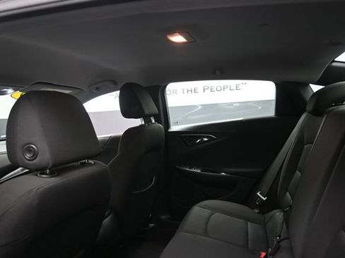 Used 2019 Chevrolet Malibu RS FWD image 23