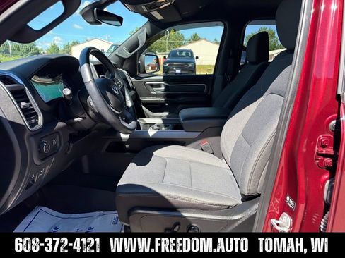 Used 2022 RAM 1500 Big Horn AWD/4WD image 9