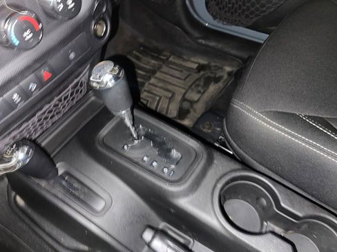 Used 2014 Jeep Wrangler Unlimited Sahara w/ Trailer Tow Group image 22