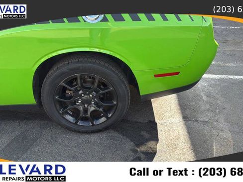 Used 2017 Dodge Challenger GT w/ GT Interior Package image 10