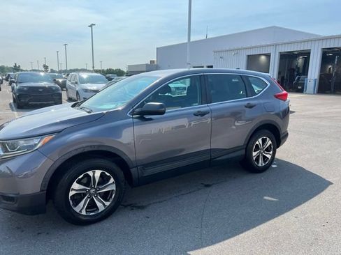 Used 2019 Honda CR-V LX image 1
