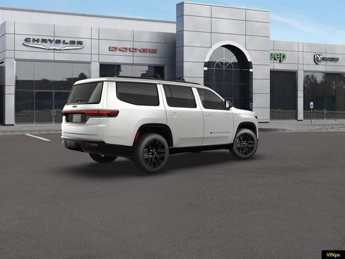 New 2026 Jeep Grand Wagoneer Limited AWD/4WD image 8