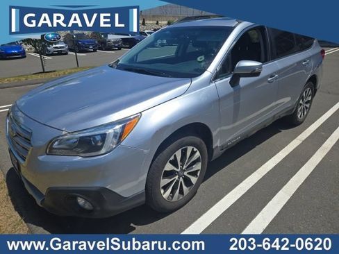 Used 2017 Subaru Outback 3.6R Limited AWD/4WD image 1