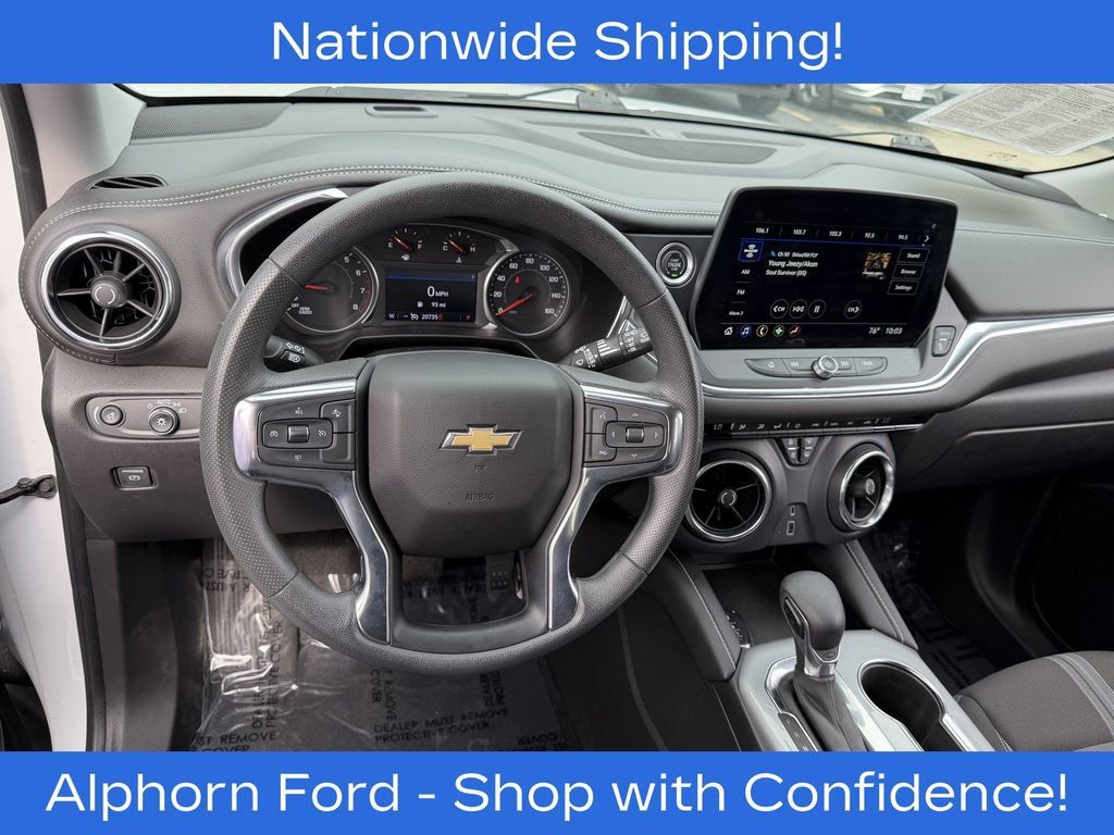 Used 2023 Chevrolet Blazer LT AWD/4WD image 12