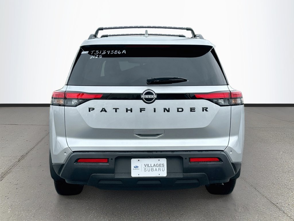 Used 2025 Nissan Pathfinder SV w/ Black Appearance Package FWD image 6