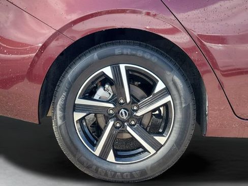 Used 2024 Nissan Sentra SV FWD image 38