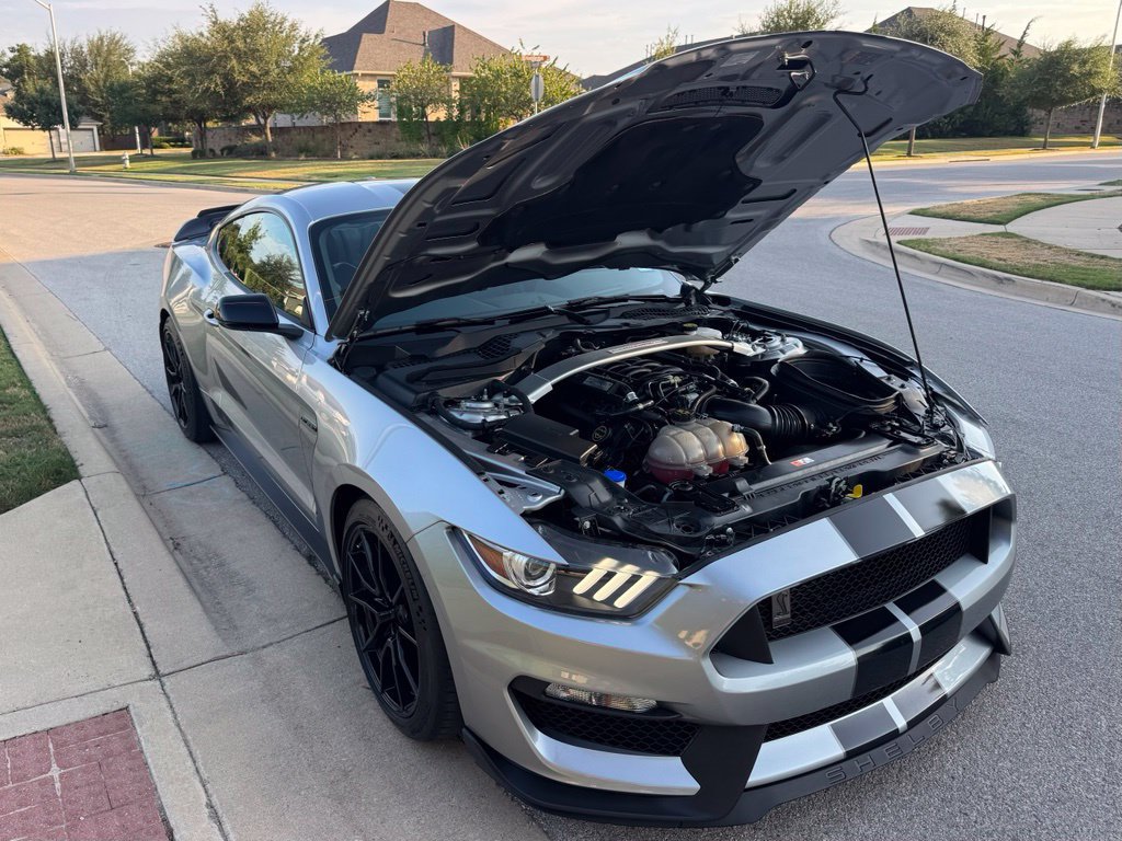 Used 2020 Ford Mustang Shelby GT350 w/ Technology Package RWD image 8