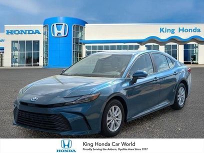 Used 2025 Toyota Camry LE w/ Convenience Package