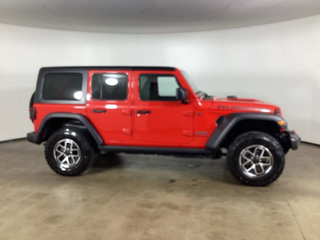 Used 2026 Jeep Wrangler Unlimited Rubicon AWD/4WD image 4
