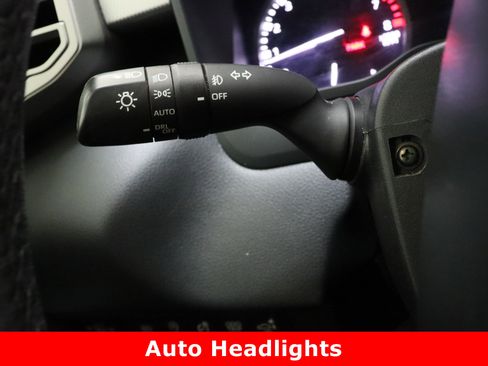 Used 2023 Toyota Tundra Limited image 28