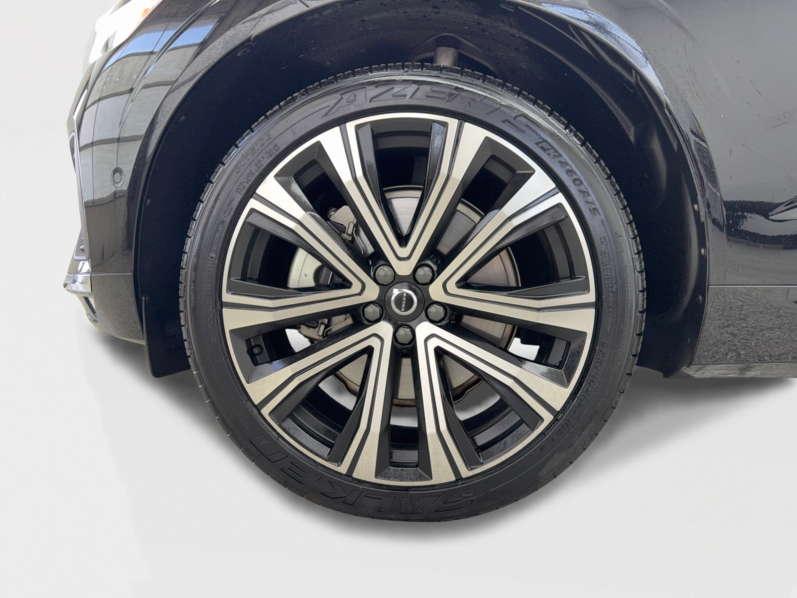 Used 2023 Volvo XC60 B6 Ultimate w/ Protection Package Premier AWD/4WD image 49