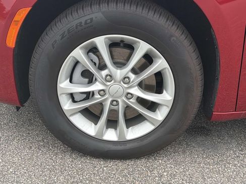 New 2027 Chrysler Pacifica Select AWD/4WD image 29
