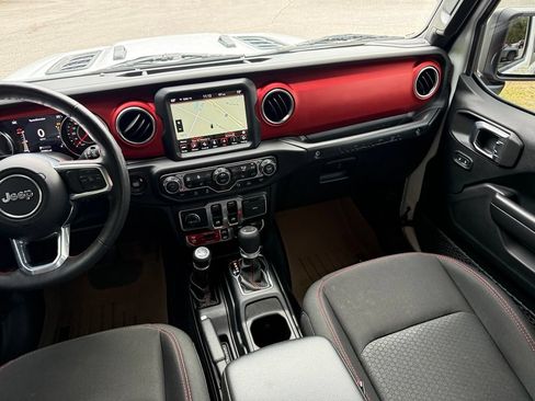 Used 2021 Jeep Wrangler Rubicon AWD/4WD image 31