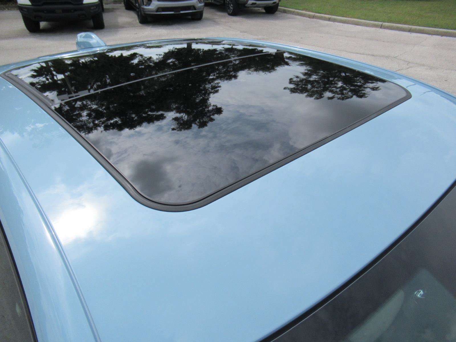 Certified 2025 Cadillac CT5 V w/ Technology Package RWD image 10