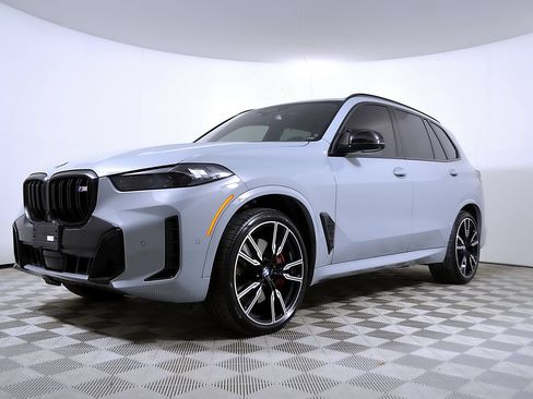 Used 2026 BMW X5 M60i AWD/4WD image 2