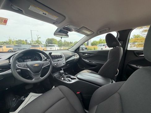 Used 2023 Chevrolet Malibu LT FWD image 6
