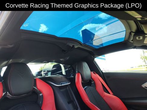 Used 2024 Chevrolet Corvette Stingray Preferred Cpe w/ Body-Color Dual Roof Package RWD image 27