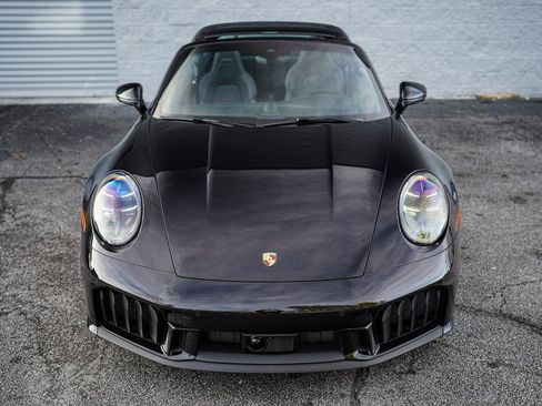 Used 2026 Porsche 911 Targa 4 GTS w/ Premium Package image 5