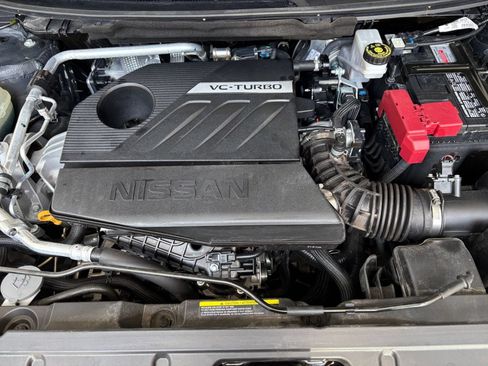 Used 2025 Nissan Rogue SV FWD image 33