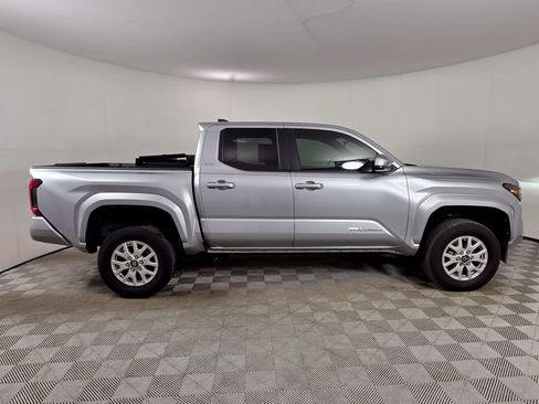 Used 2024 Toyota Tacoma SR5 RWD image 8