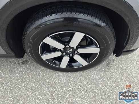 Used 2025 Honda Prologue Touring image 11