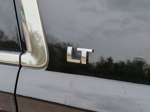 Used 2017 Chevrolet Tahoe LT image 45