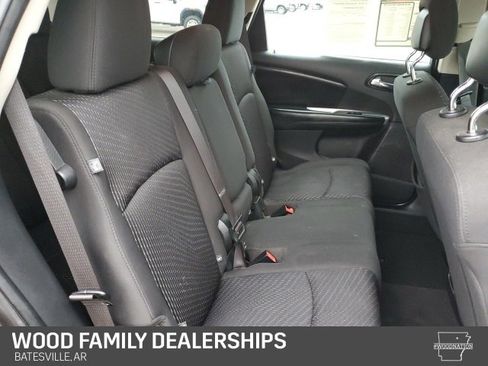 Used 2018 Dodge Journey SE w/ Popular Equipment Group image 32