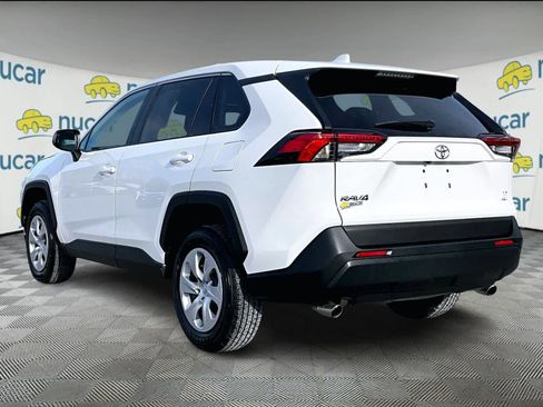 Used 2024 Toyota RAV4 LE image 4