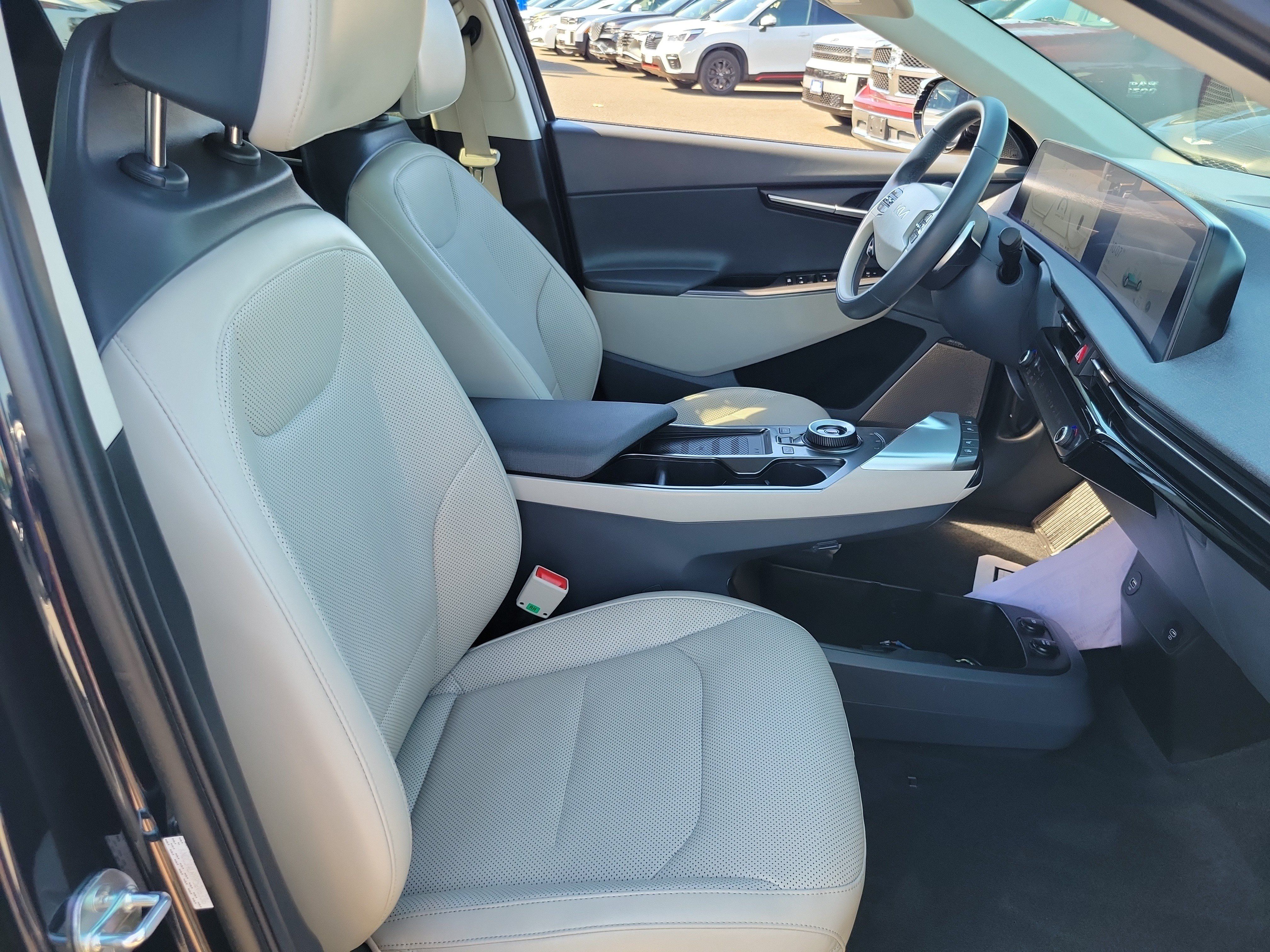 Used 2024 Kia EV6 Wind w/ Wind Technology Package RWD image 22