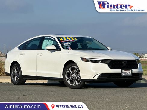 Used 2023 Honda Accord EX image 1