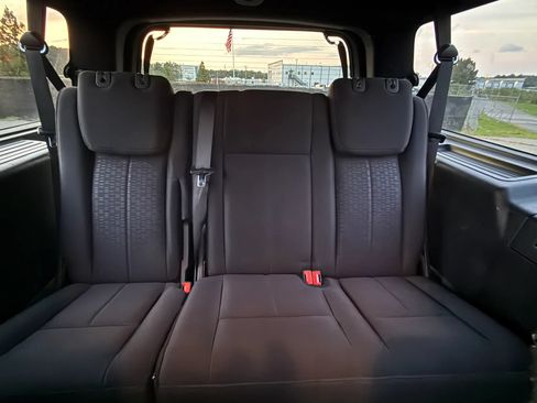 Used 2017 Ford Expedition EL XLT AWD/4WD image 22