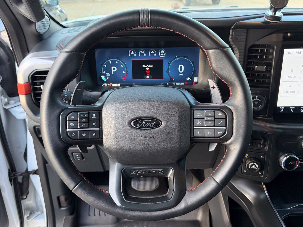 Used 2025 Ford F150 Raptor AWD/4WD image 34