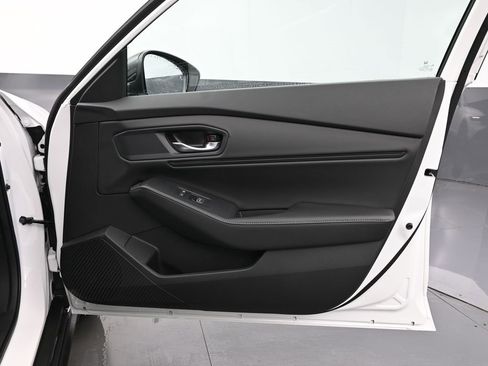 New 2025 Honda Accord Sport image 36