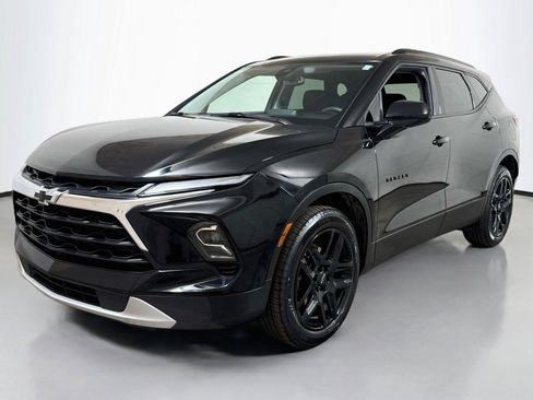 Certified 2024 Chevrolet Blazer LT w/ Convenience Package FWD image 1