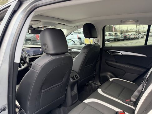 New 2026 Buick Envision Sport Touring image 9