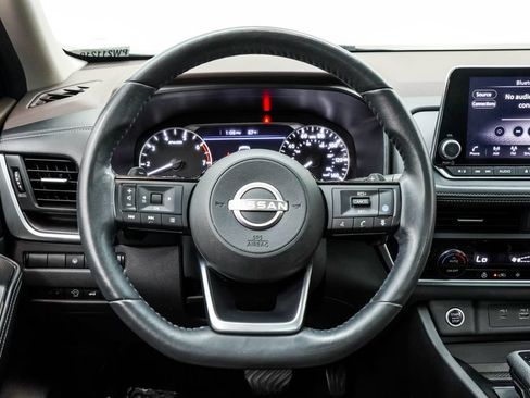 Used 2023 Nissan Rogue SV w/ SV Premium B Package AWD/4WD image 24