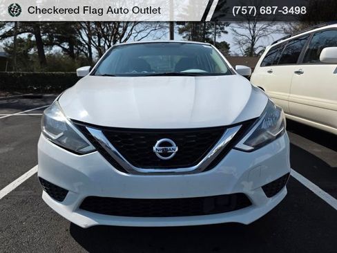 Used 2018 Nissan Sentra S image 2