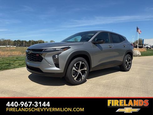 New 2026 Chevrolet Trax RS FWD image 1