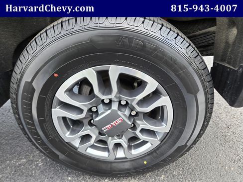 Used 2024 GMC Sierra 2500 SLE AWD/4WD image 44